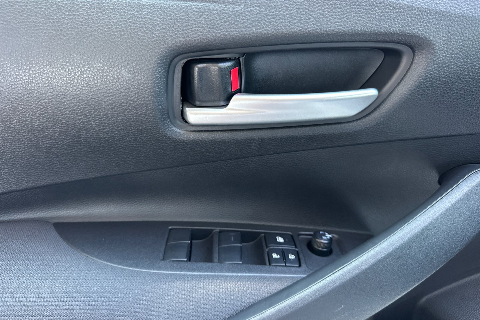 Certified Used 2026 Ice Cap Toyota SE image 11