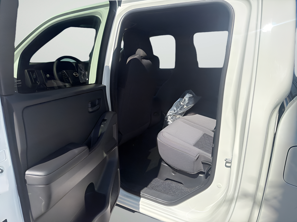 2026 Nissan Frontier SV - Photo 16