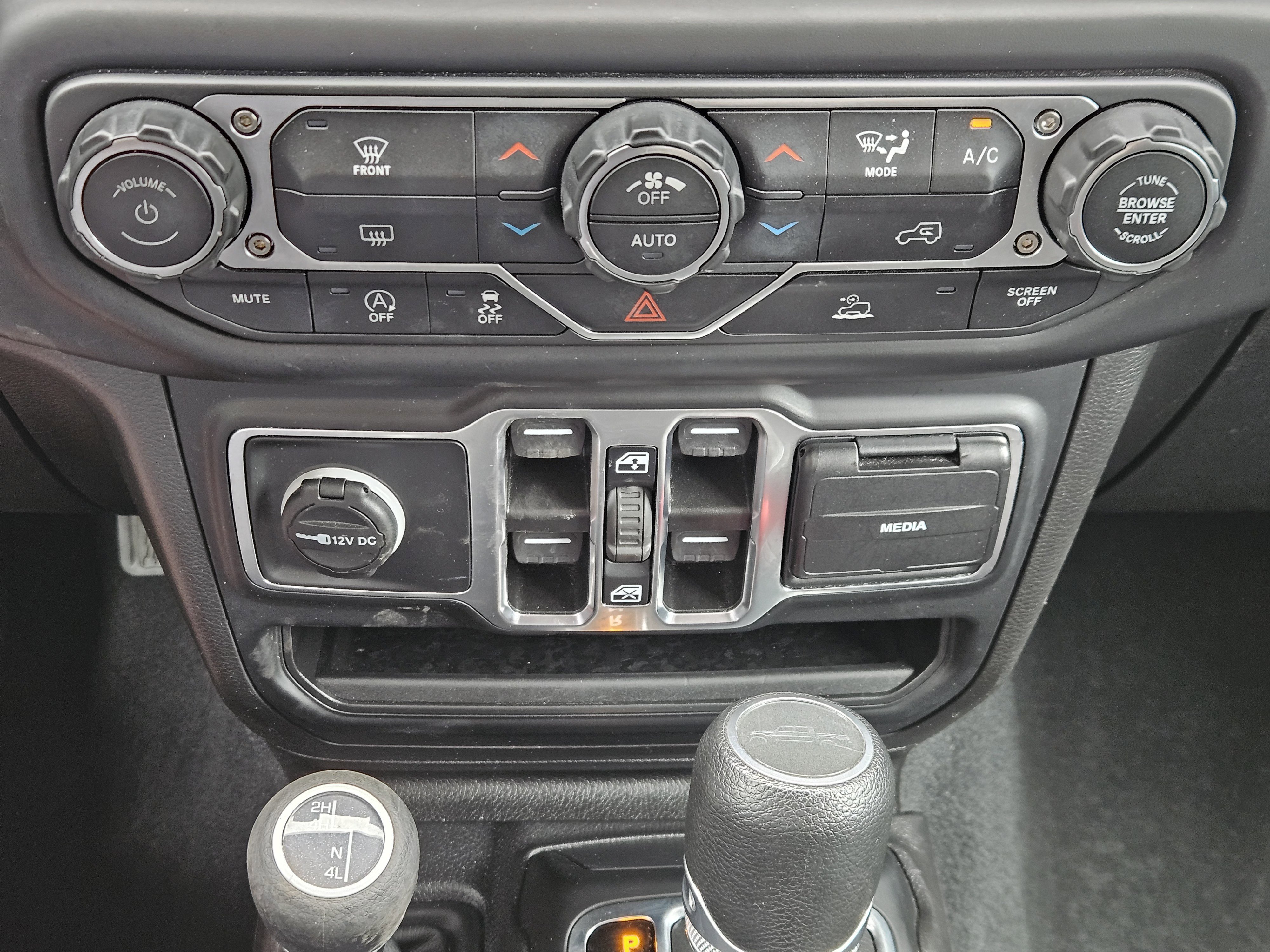 Used 2023 Bright White Clear Coat Jeep Overland image 20