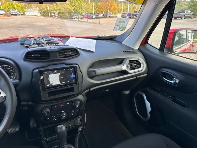 Used 2020 Red Jeep Latitude image 23