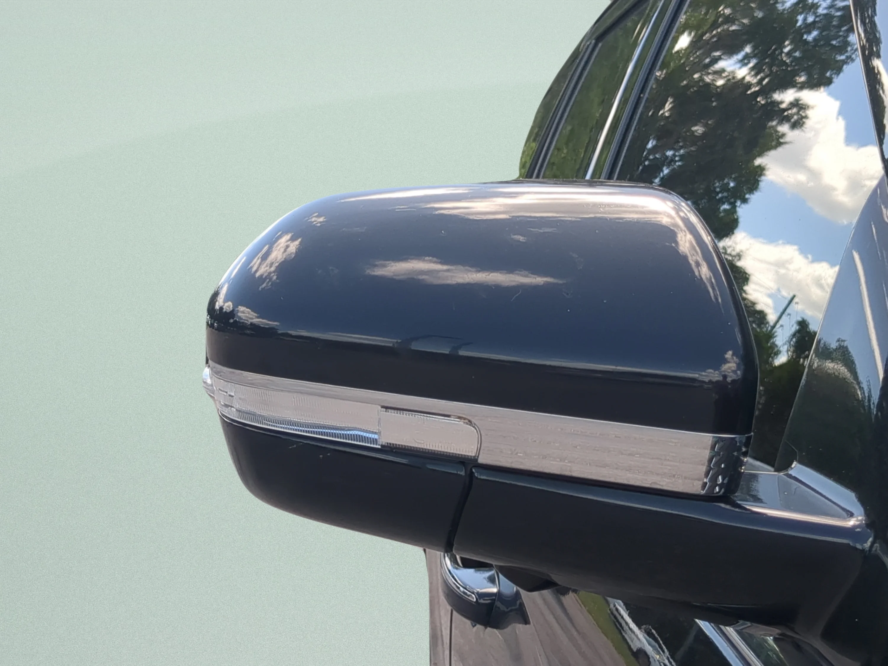 Used 2021 Black Lincoln Reserve image 11