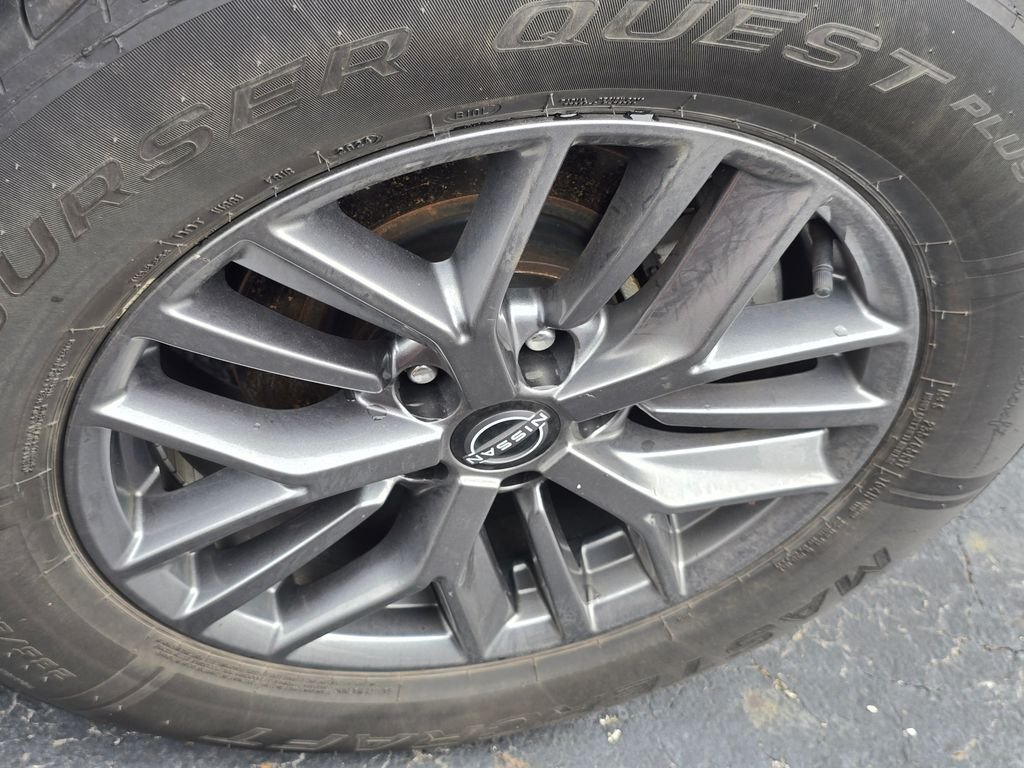 Used 2024 White Nissan S image 25