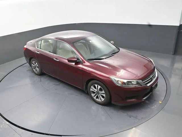 Used 2013  Honda LX image 23