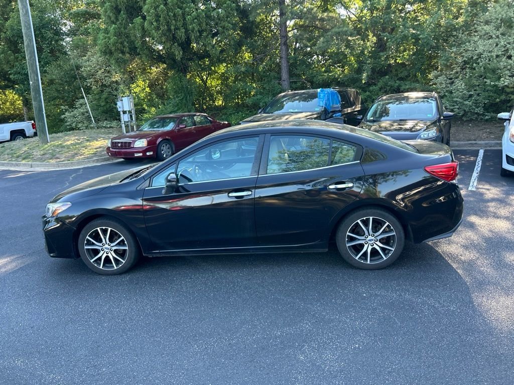 Used 2018 Black Subaru 2.0i Limited image 7