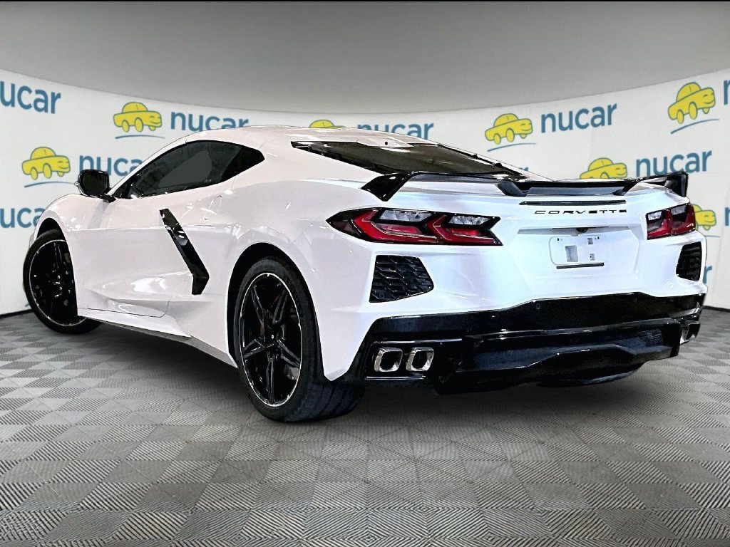 Used 2020 White Chevrolet Stingray image 4