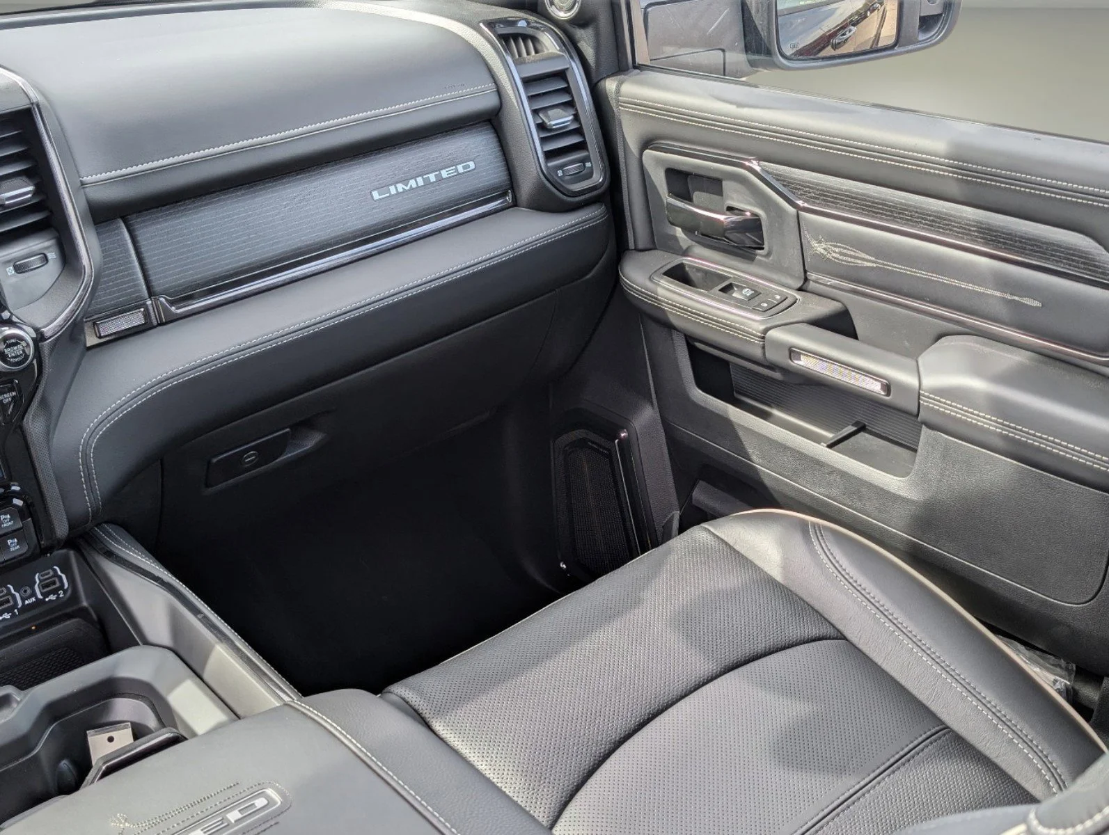 2024 RAM 2500 Laramie Limited - Photo 19