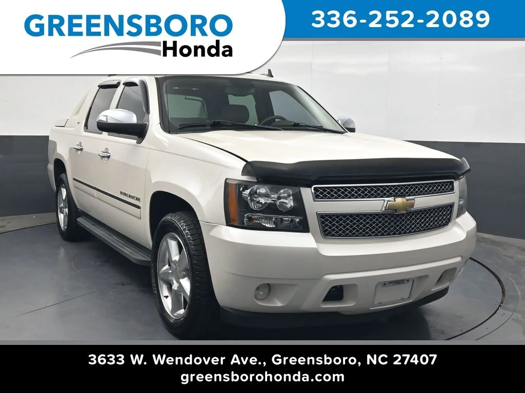 2011 Chevrolet Avalanche 4WD Avalanche LTZ's photo