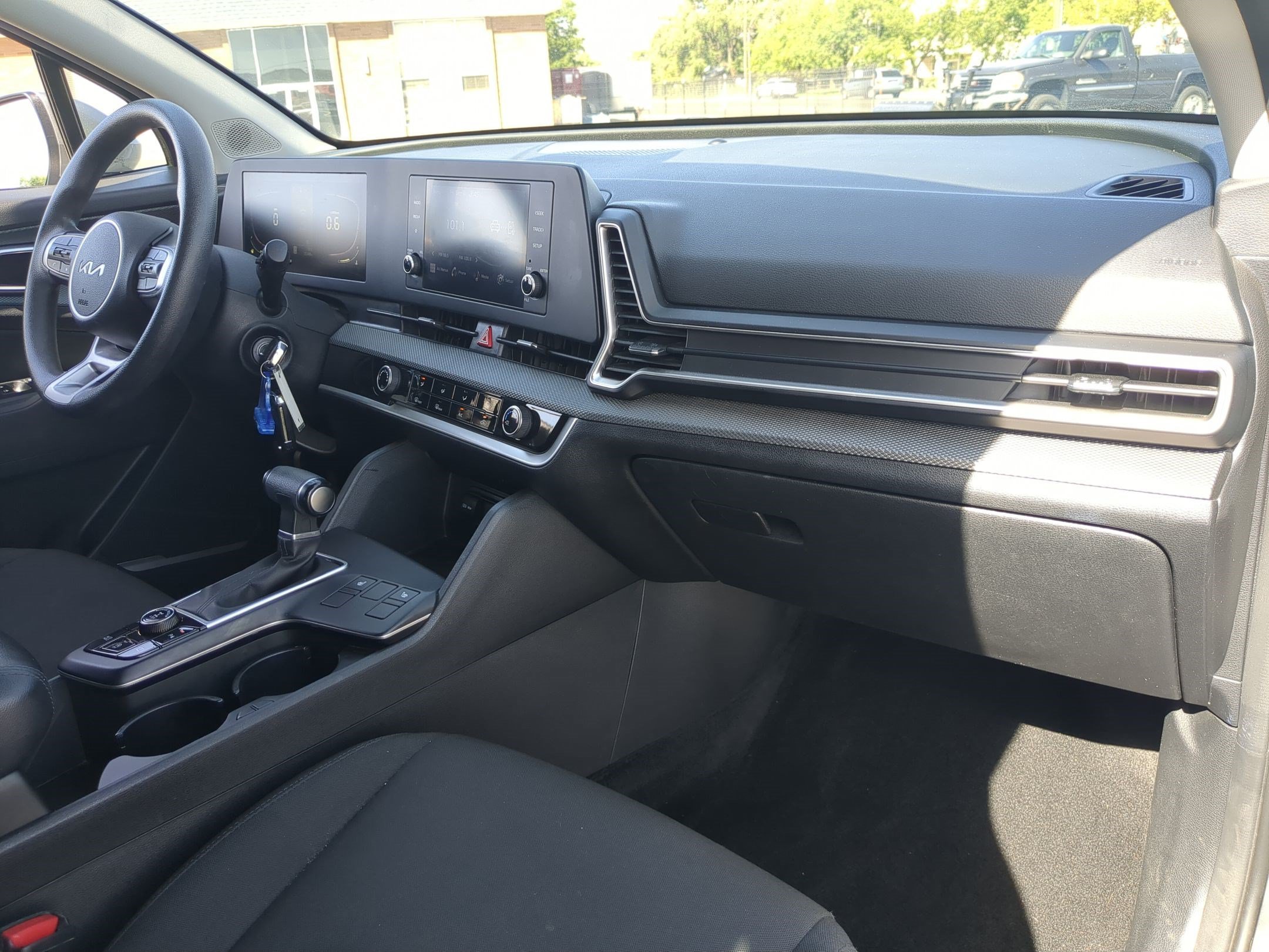 Used 2023 Steel Gray Kia LX image 33