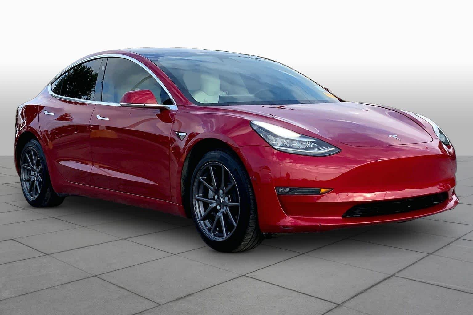 Used 2019 Tesla Model 3 Long Range with VIN 5YJ3E1EB5KF421439 for sale in Rockwall, TX