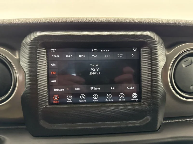 Used 2023 Silver Jeep Base 4xe image 28