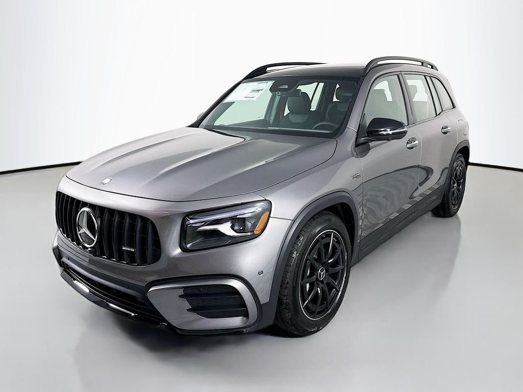 2026 Mercedes-Benz GLB GLB 35 AMG 4MATIC's photo