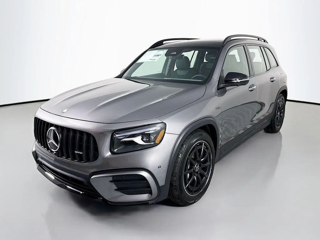 2026 Mercedes-Benz GLB GLB 35 AMG 4MATIC's photo