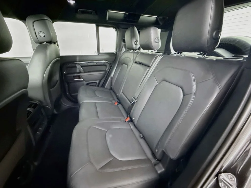 New 2026  Land Rover X-Dynamic SE image 26