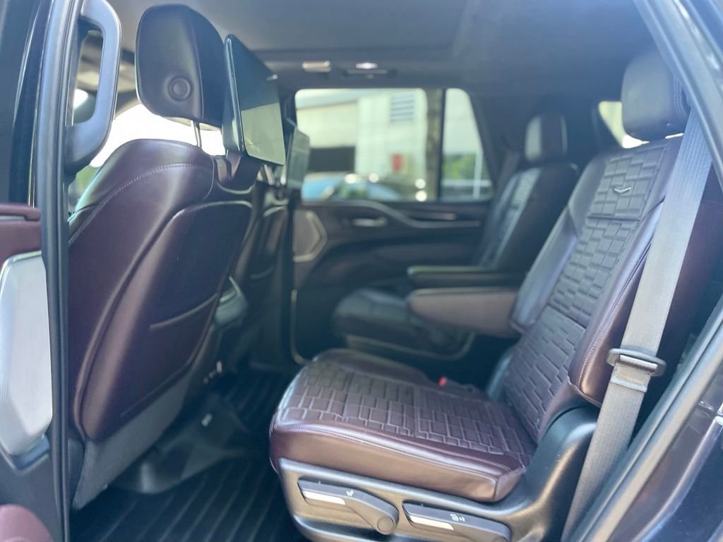 Used 2022 Black Cadillac Sport Platinum image 20