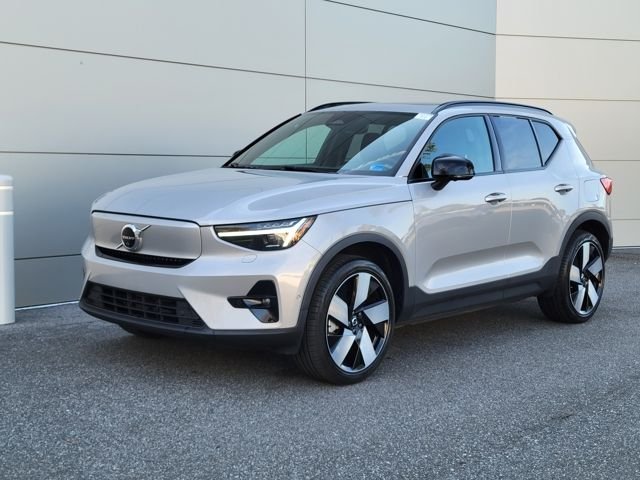 2023 Volvo XC40 Ultimate