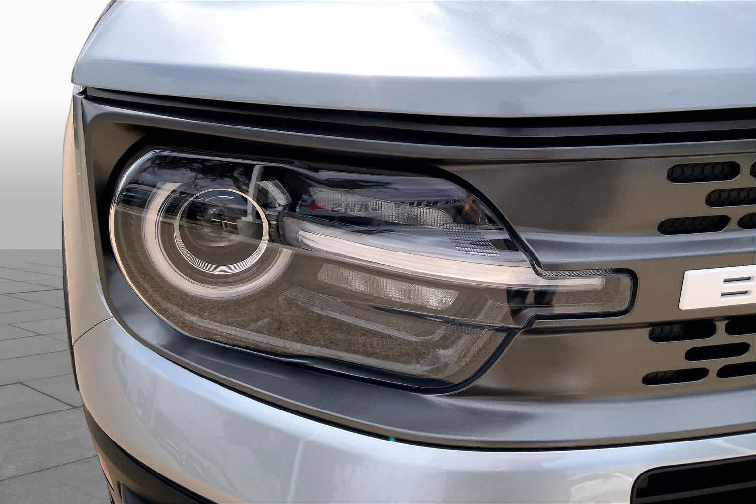 Used 2021 Iconic Silver Metallic Ford Badlands image 28