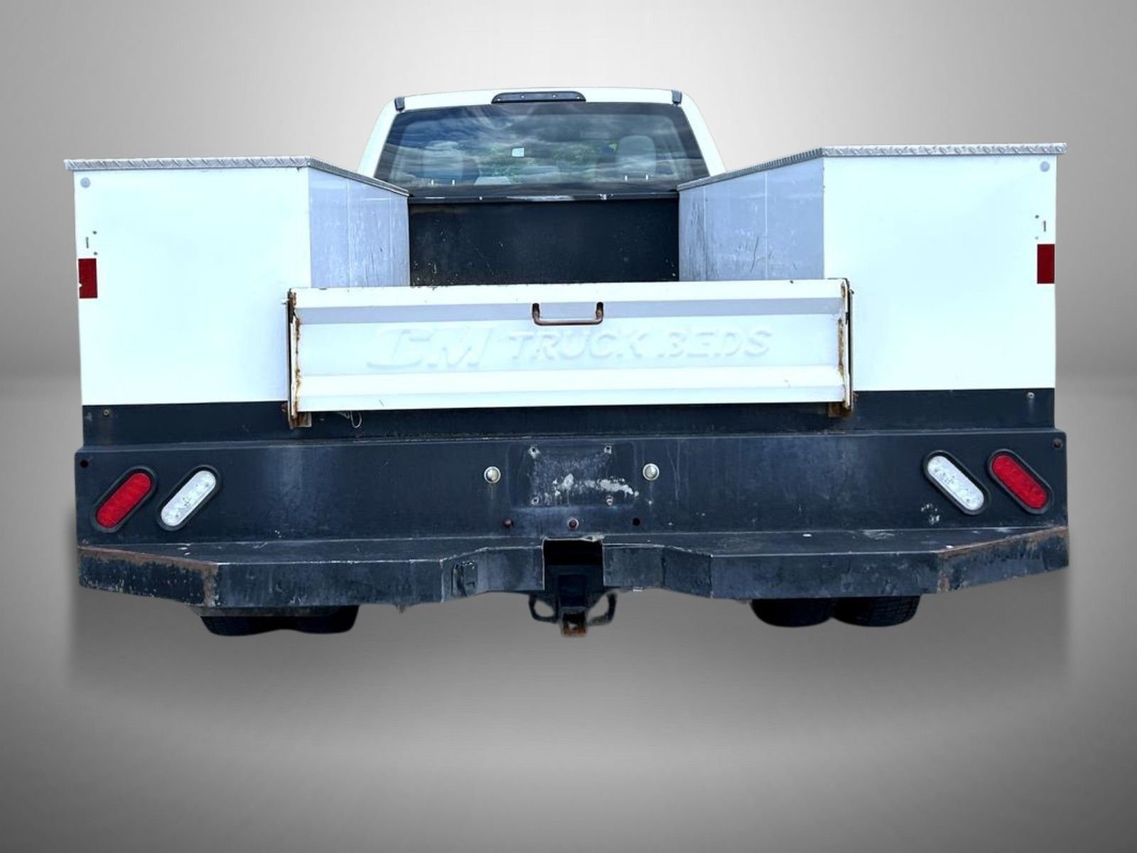 Used 2019 White Ford XL image 6