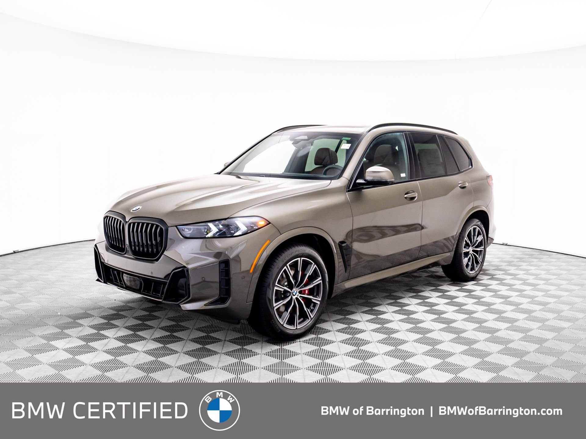 Used 2026 Green BMW xDrive40i image 1