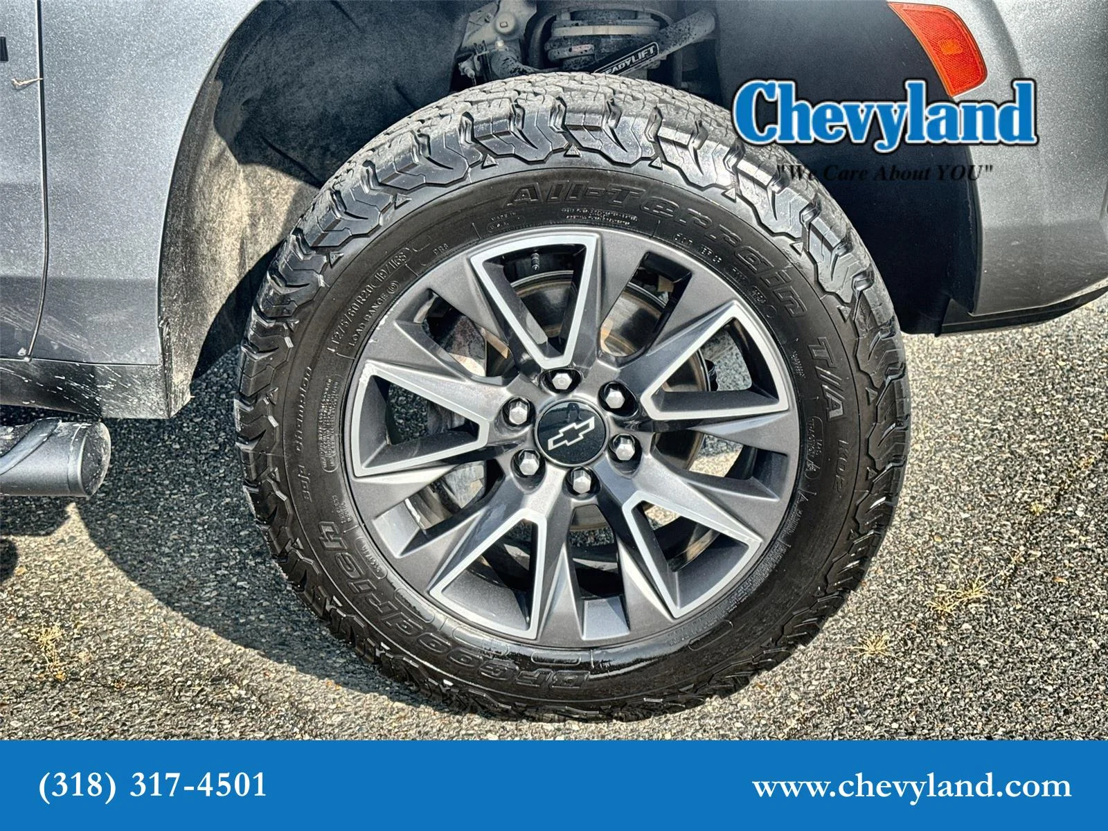 Used 2021 SATIN STEEL METALLIC Chevrolet Z71 image 33