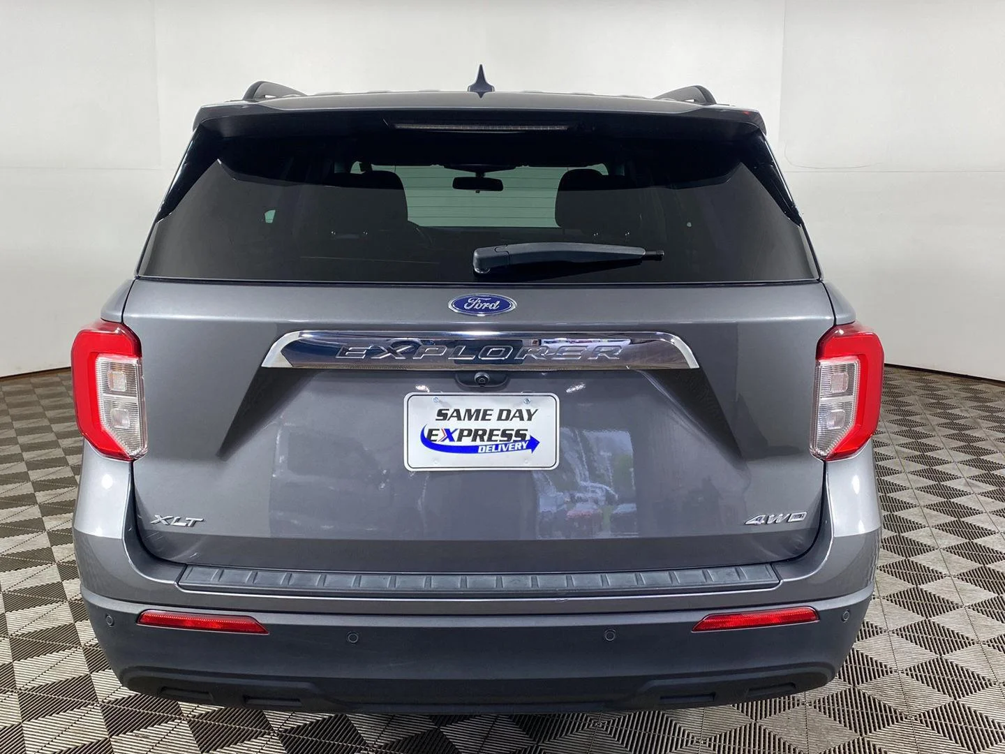 Used 2022 Carbonized Gray Ford XLT image 23