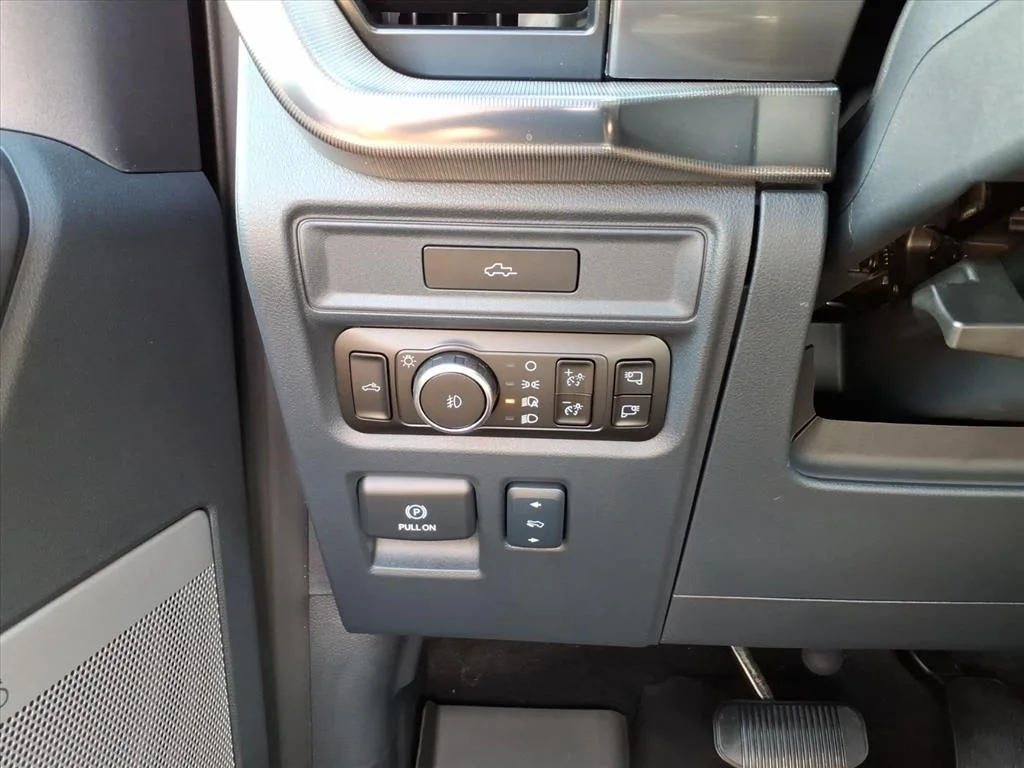 New 2026 Agate Black Metallic Ford Lariat® image 18