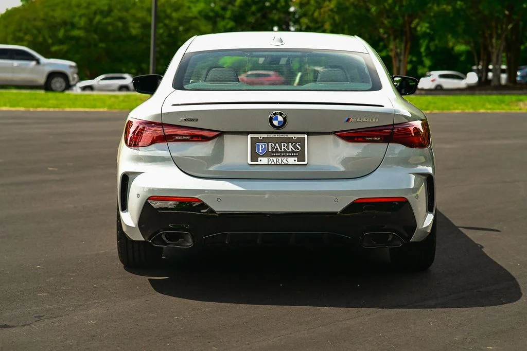 2026 BMW 4 Series M440i - Photo 6