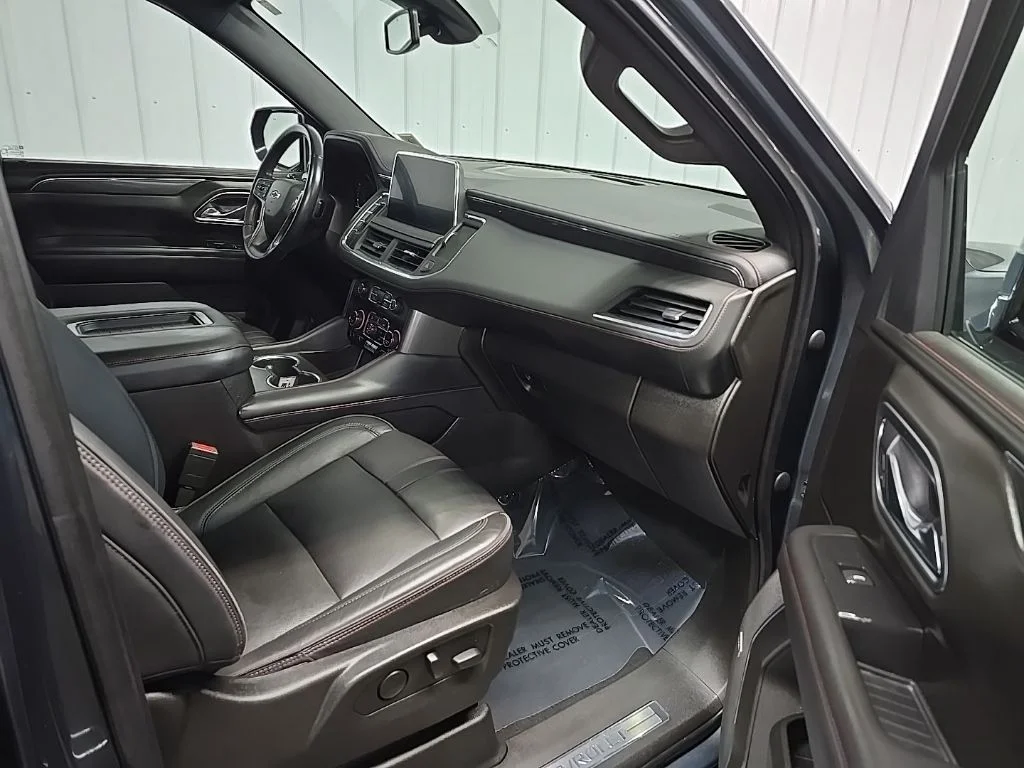 Used 2021 Gray Chevrolet RST image 17