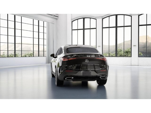 New 2027 Black Mercedes-Benz GLC 300 image 26