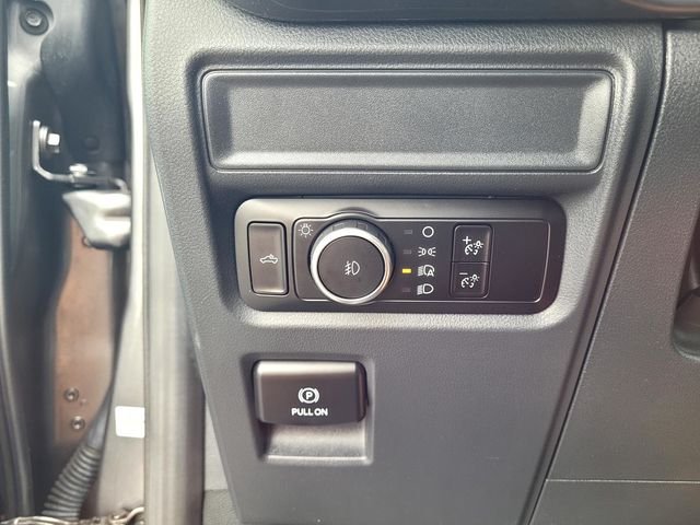 Used 2023 Gray Ford XL image 15