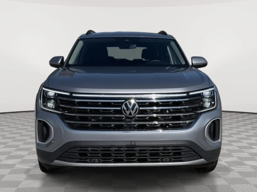 New 2026 SILVER MIST Volkswagen 2.0T SE w/Technology image 8
