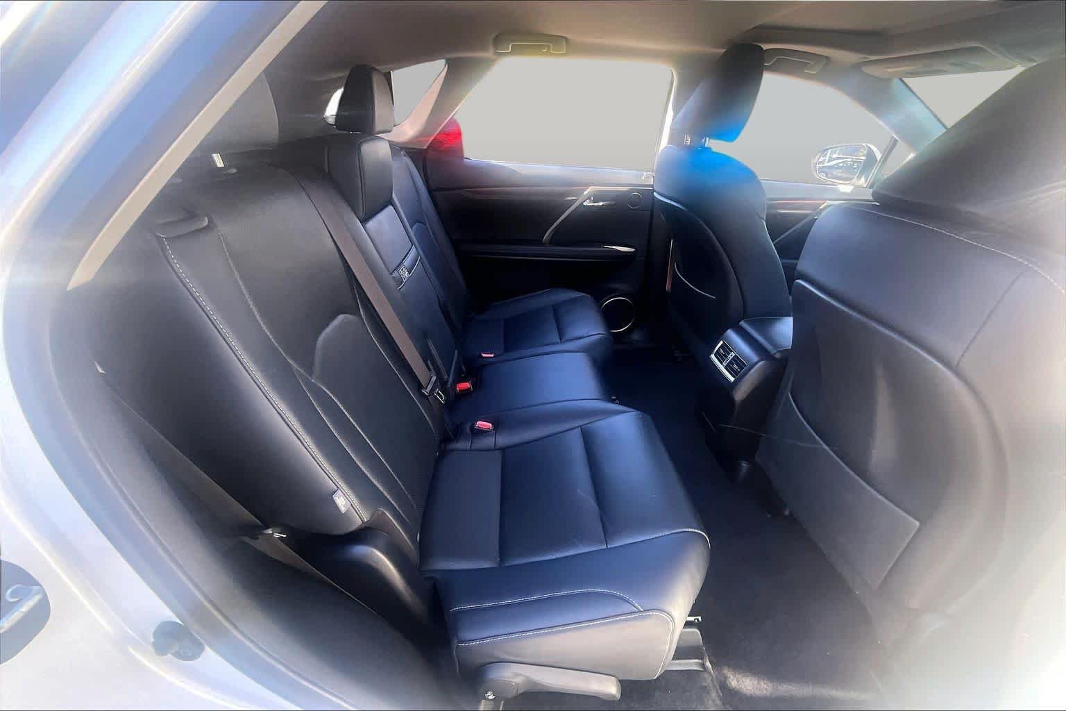 Used 2020 Eminent White Pearl Lexus  image 21