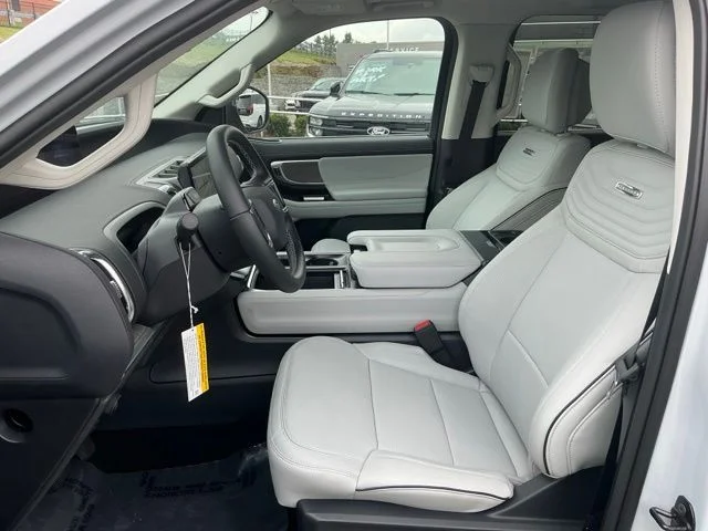 New 2026 Space Silver Metallic Ford MAX Platinum® image 21