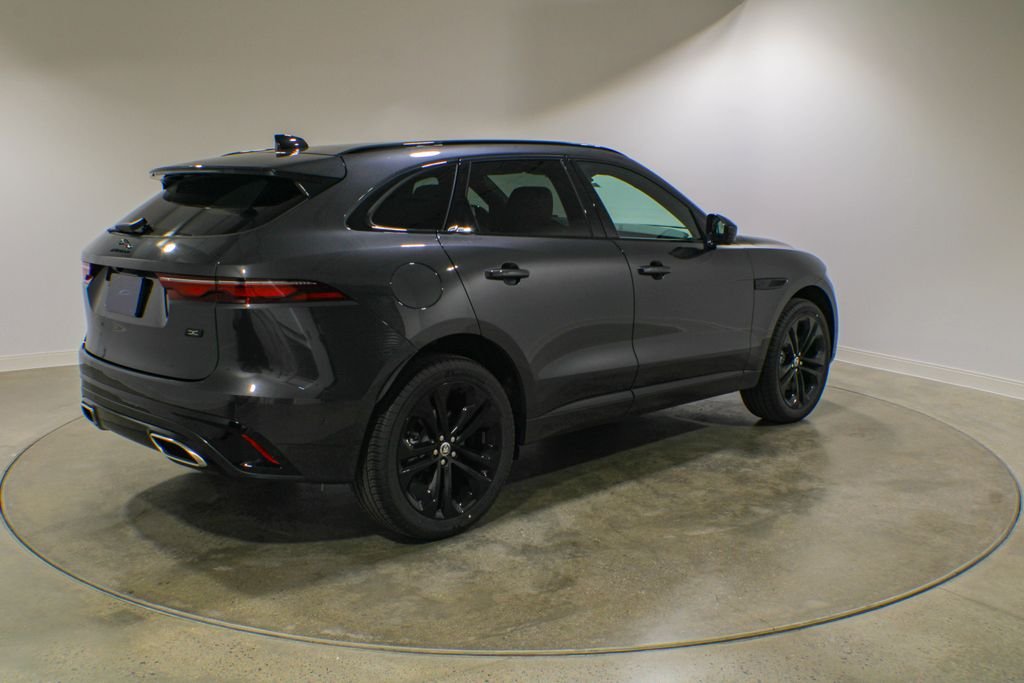 New 2026 Carpathian Grey Jaguar P400 R-Dynamic S image 5