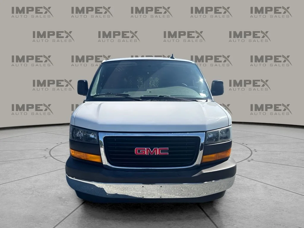 Used 2022 White GMC Work Van image 8