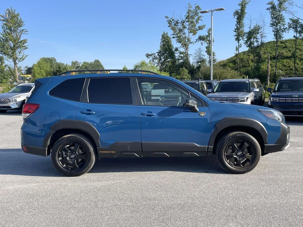 Used 2022 Geyser Blue Subaru Wilderness image 31