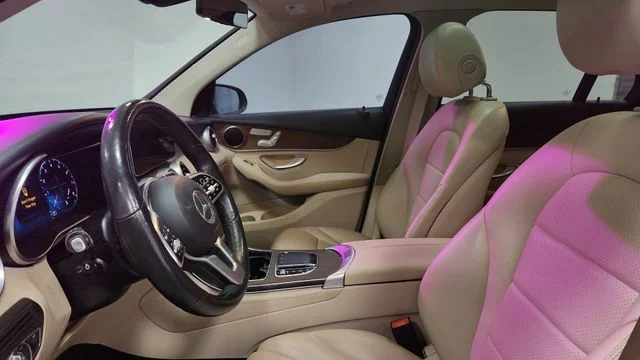 2021 Mercedes-Benz GLC GLC300 - Photo 10