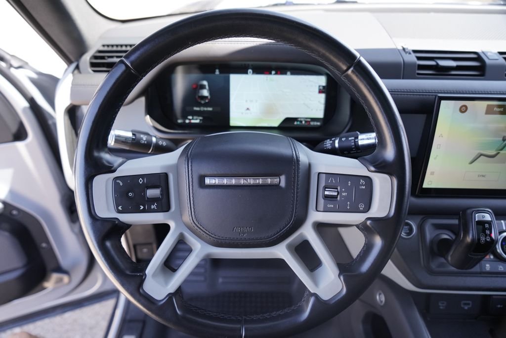 Used 2022 Silver Land Rover XS Edition image 12