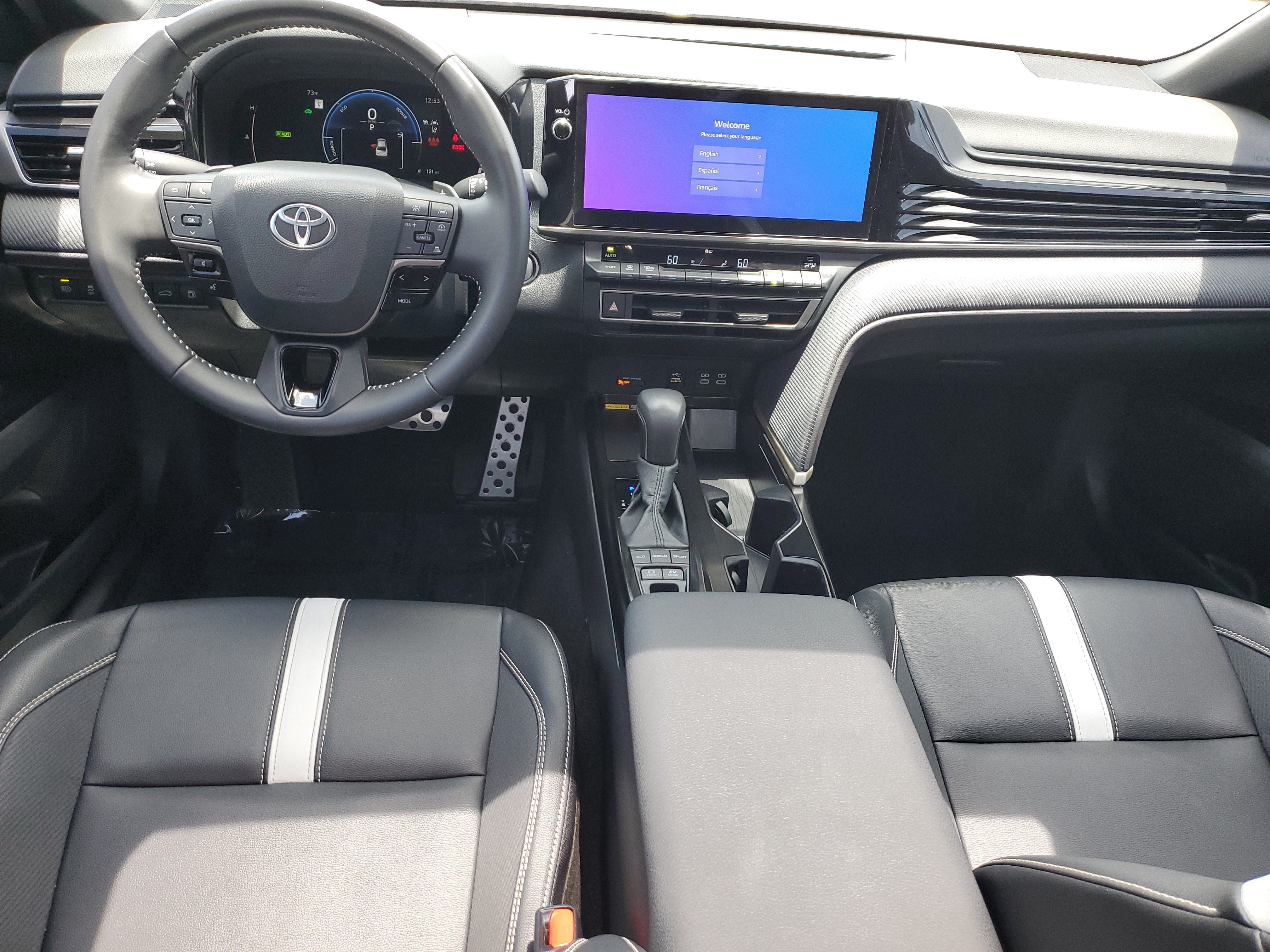 Used 2025 Underground Toyota SE image 14
