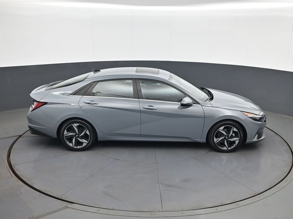 Used 2021 Gray Hyundai Limited image 17