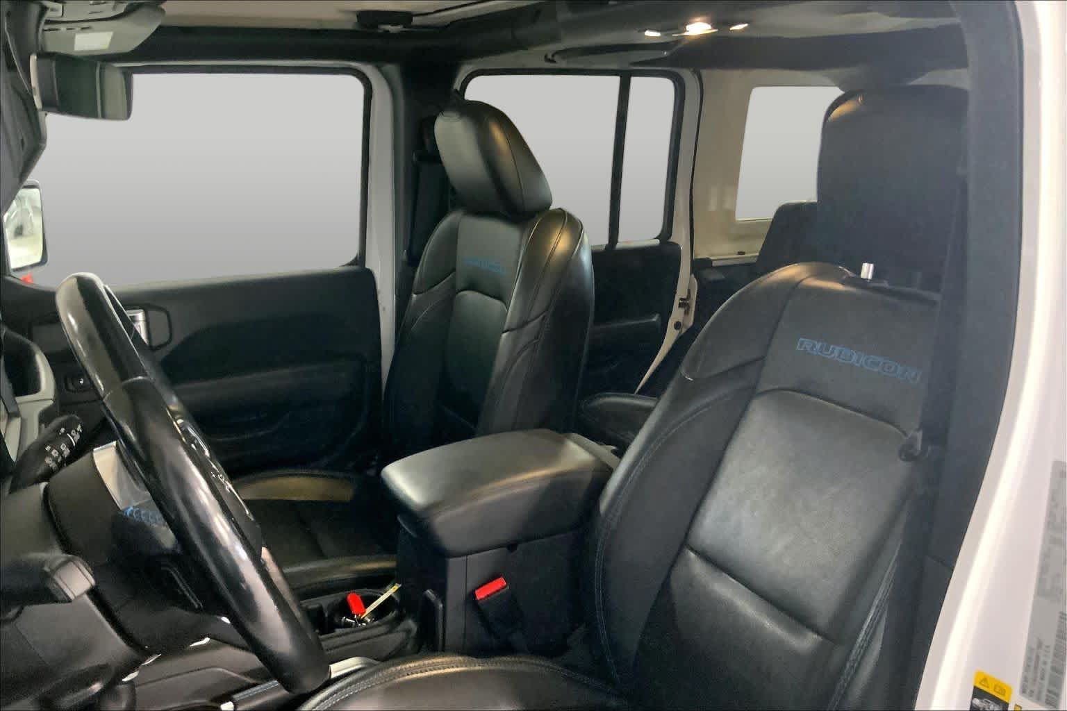 Used 2022 Bright White Clearcoat Jeep Unlimited Rubicon image 8