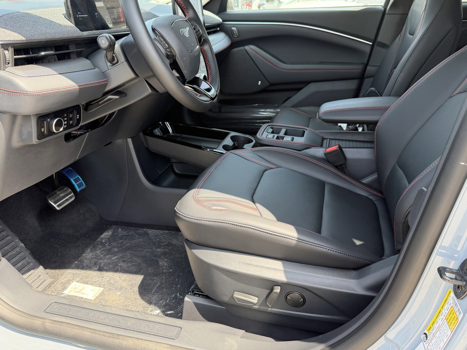 New 2026 Glacier Gray Metallic Tri-coat Ford Premium image 21