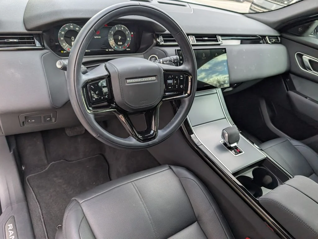 Certified Used 2025 White Land Rover S image 5