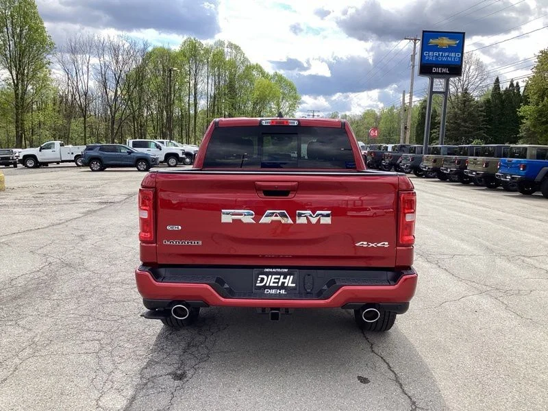 New 2026 Molten Red Pearl-Coat Exterior Paint RAM Laramie image 6