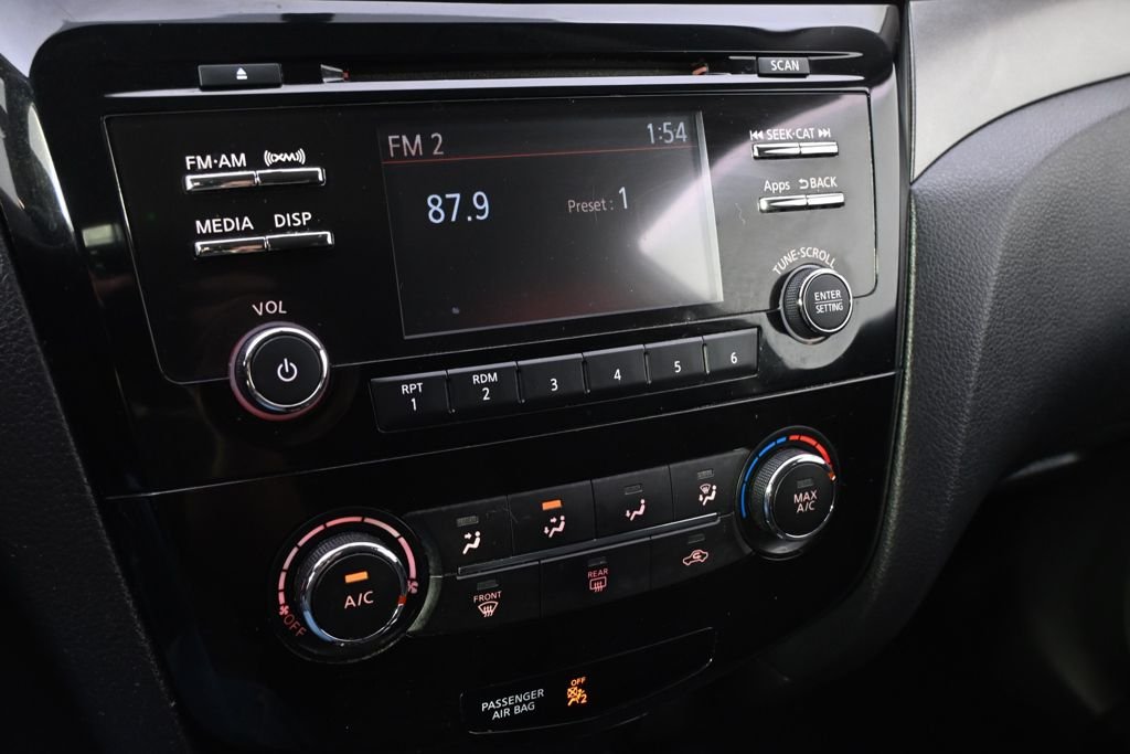 Used 2016 Gun Metallic Nissan S image 25