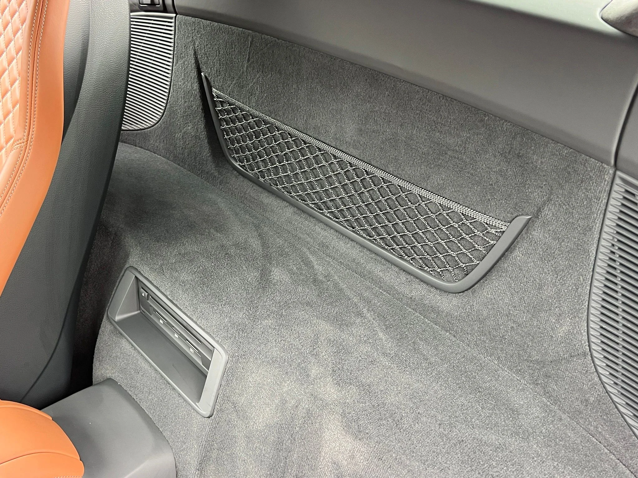 Used 2022 Gray Audi V10 performance image 35