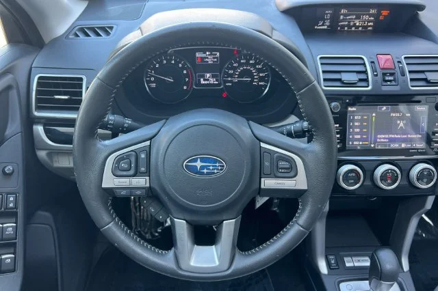Used 2017 Gray Subaru 2.5i Limited image 15