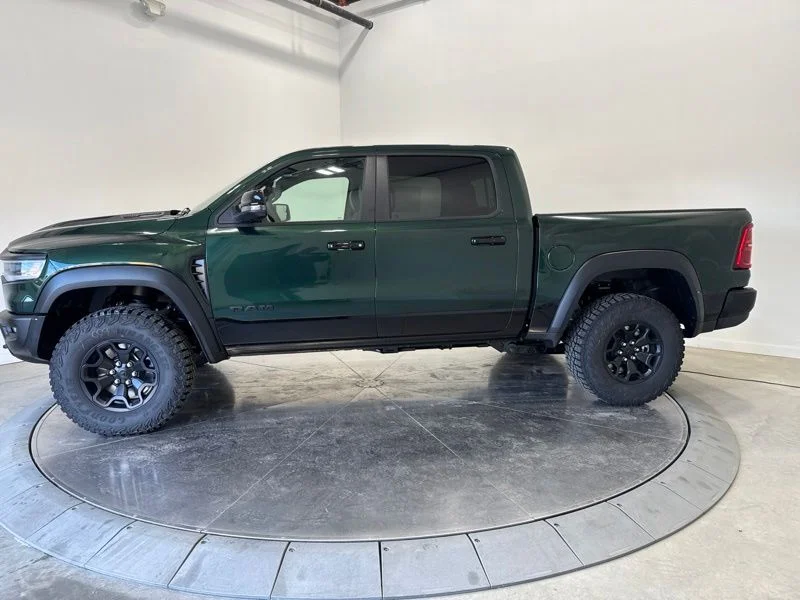 New 2027 Serrano-Green Metallic Exterior Paint RAM RHO image 4