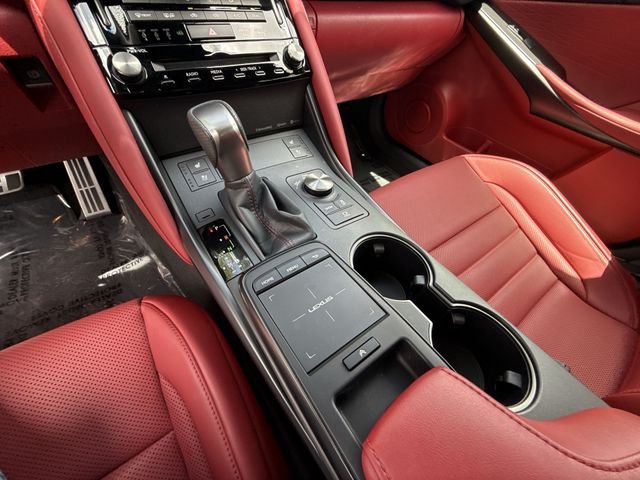 2025 Lexus IS 350 F SPORT - Photo 21