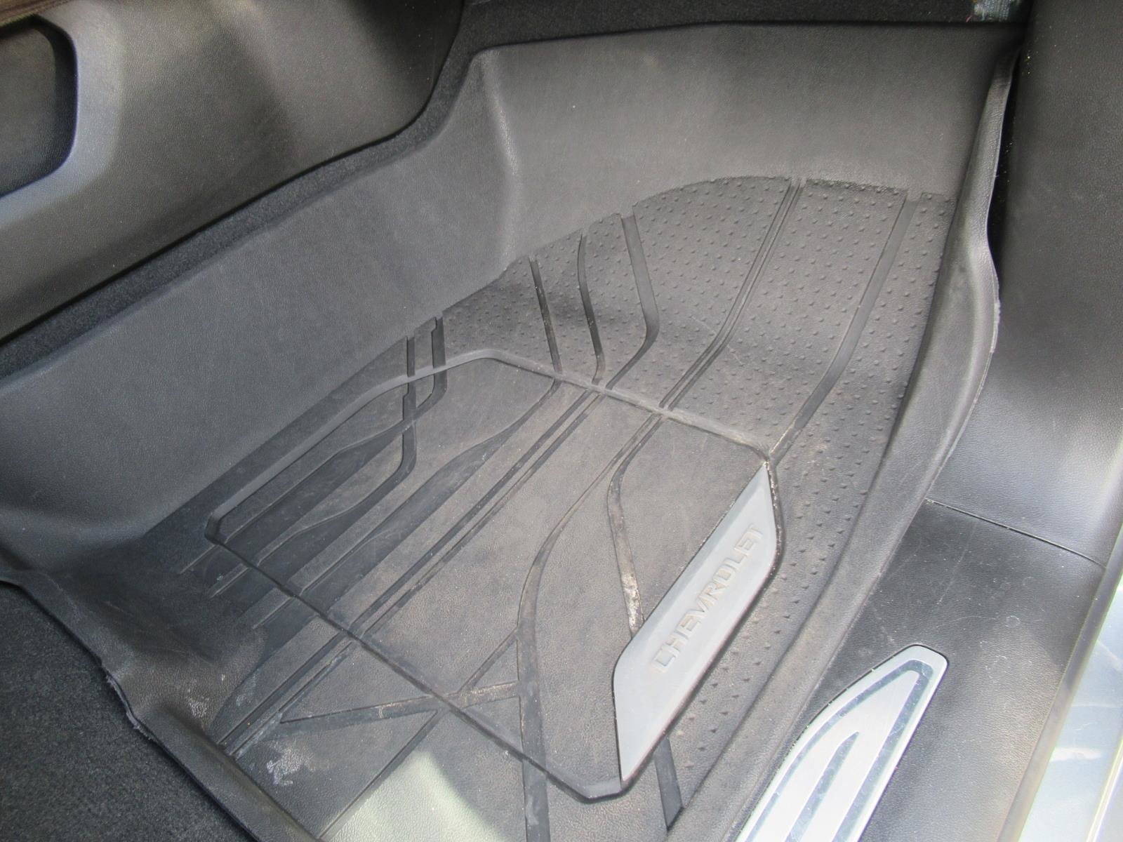 Used 2026 White Chevrolet RST image 35