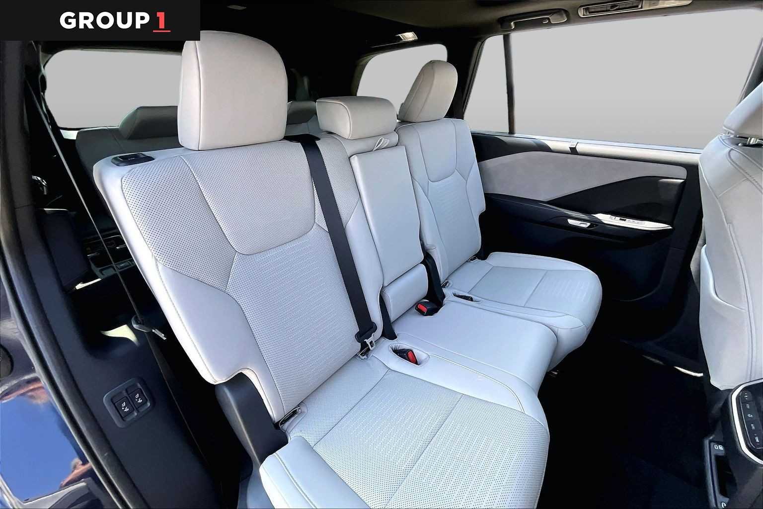 Used 2026 Nightfall Mica Lexus Premium image 17